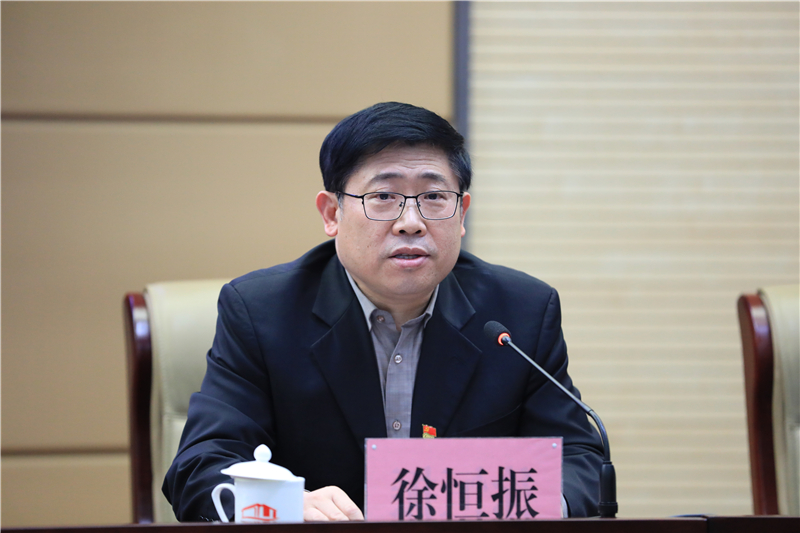 省教育廳對外合作與交流處處長徐恒振介紹我省現(xiàn)有來華留學(xué)生的情況.jpg